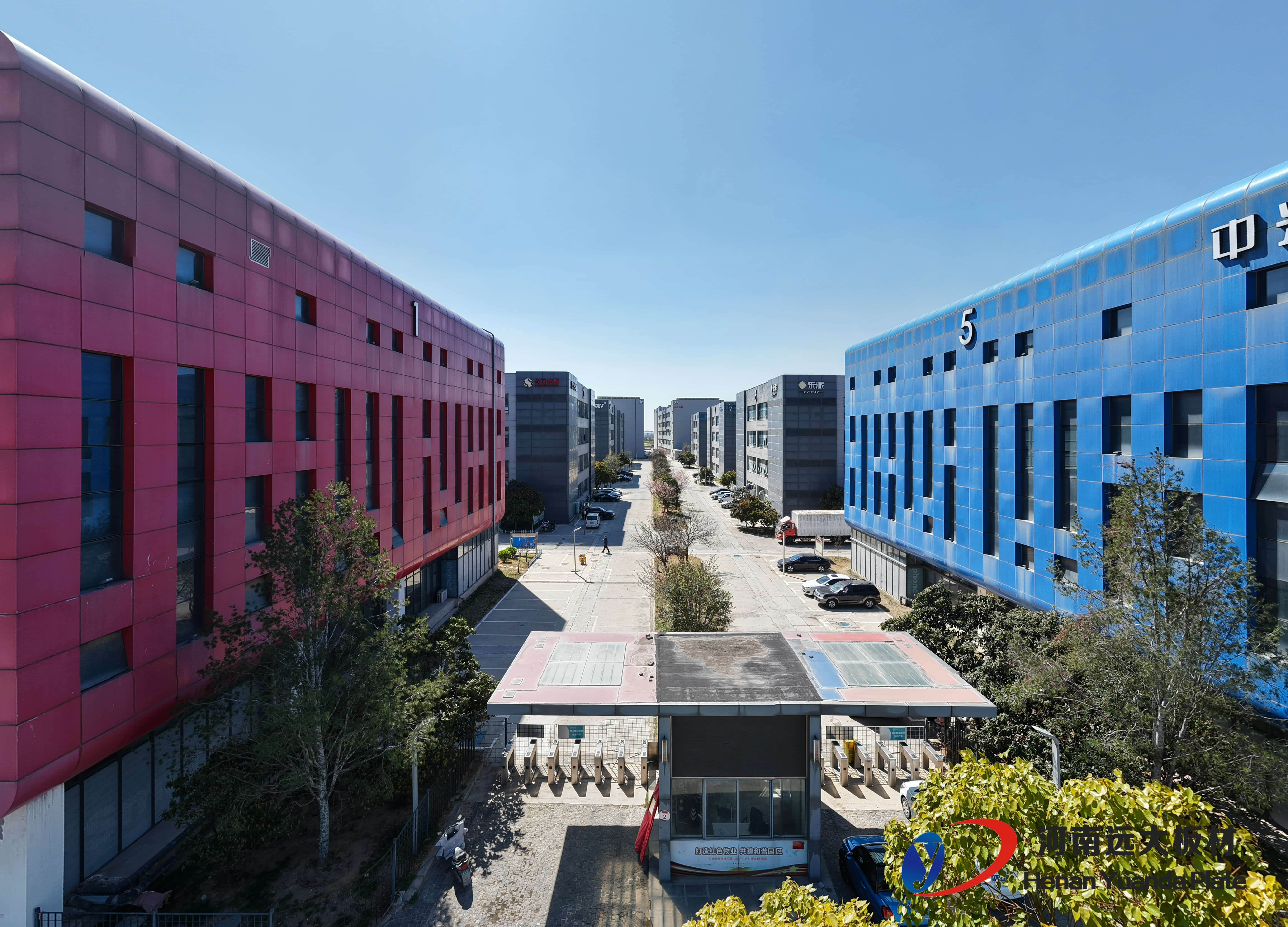 從原理到應(yīng)用：全面剖析聚氨酯封邊巖棉板的防火與保溫性能——河南遠大板材匠心之作(圖3)